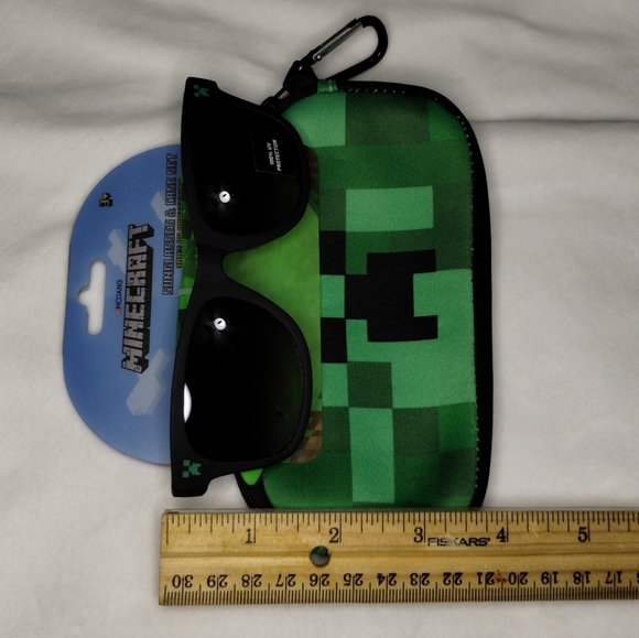 NWT Boys Minecraft Creeper 100% UV Protection Glasses & Case Set - Picture 8 of 9